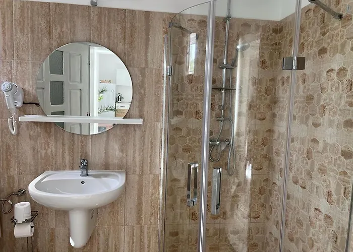 House75 Vendégház Costinești